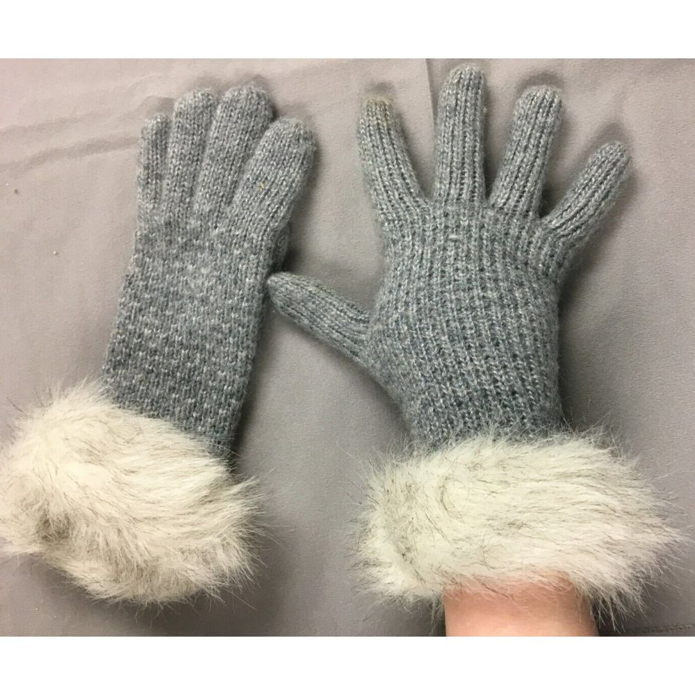 Women's Grey Aris Knit Gloves with Faux Fur